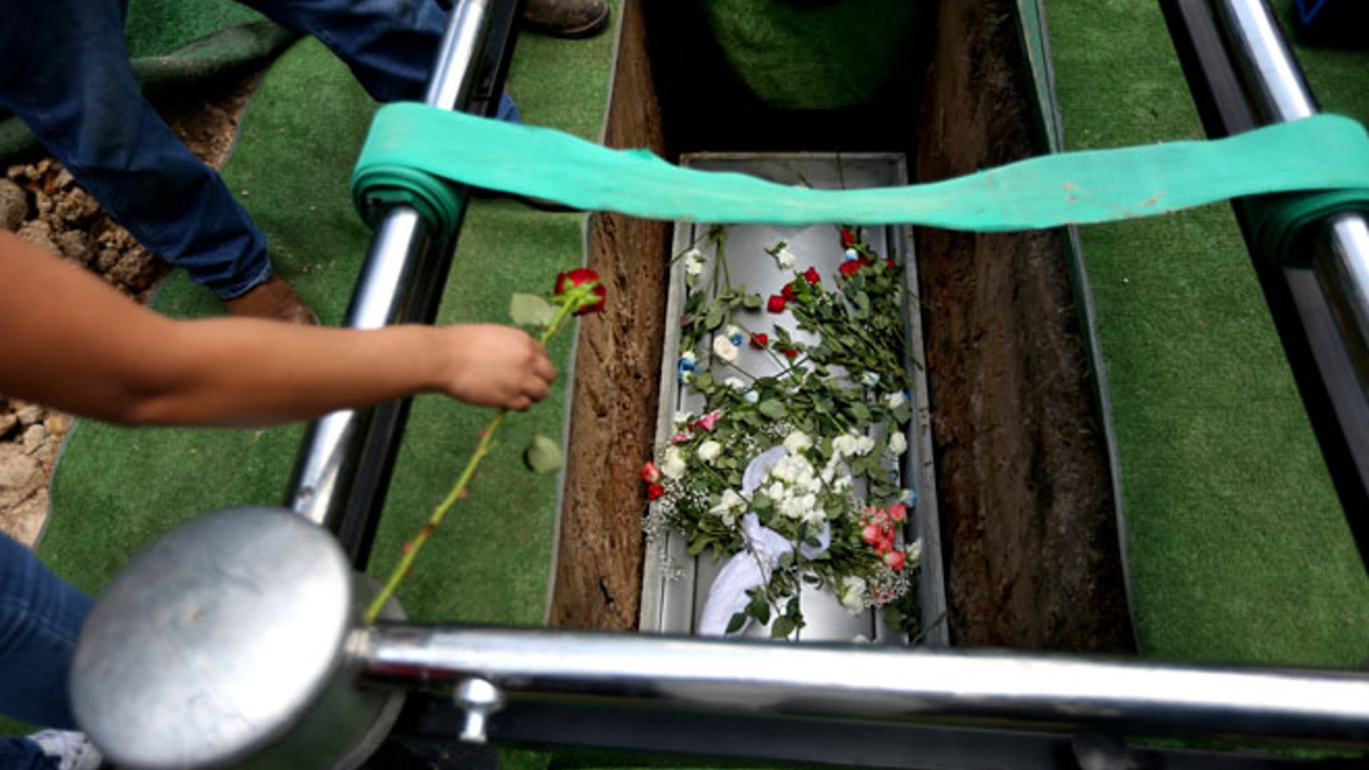 boy_stabbed_latino__1_