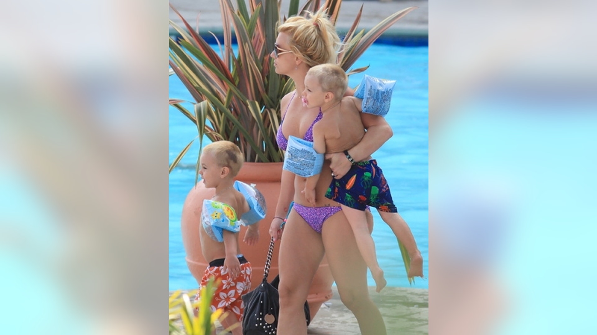 Britney Spears' Family Pool Party