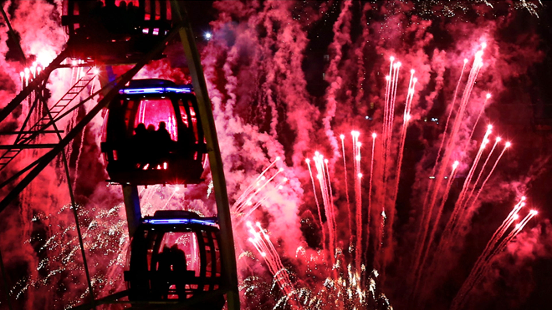 New Year's Eve 2014 celebrations around the world