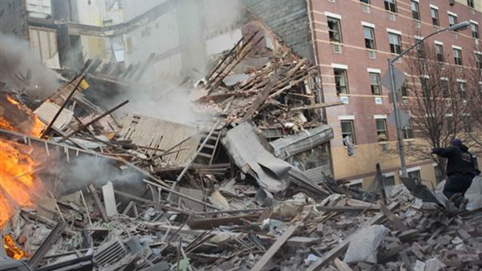 building_collapse_6