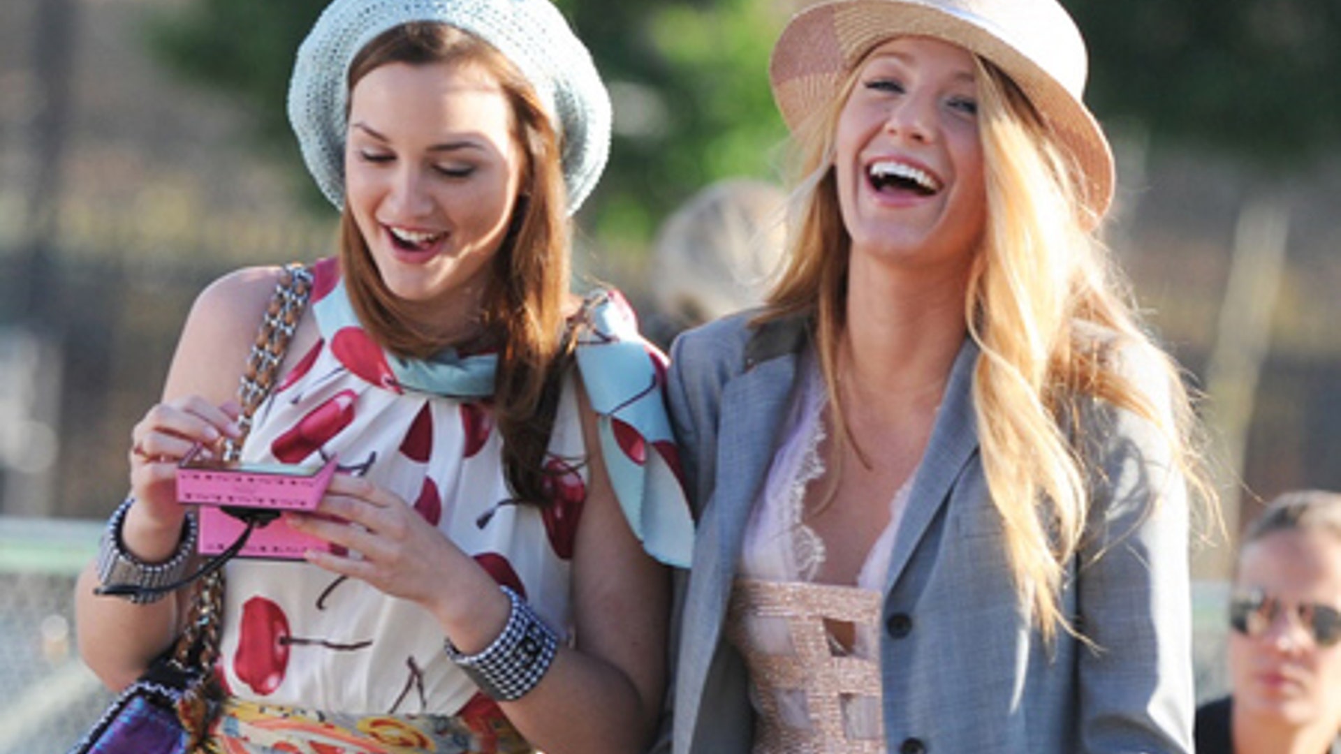 Leighton Meester and Blake Lively, 'Gossip Girl'