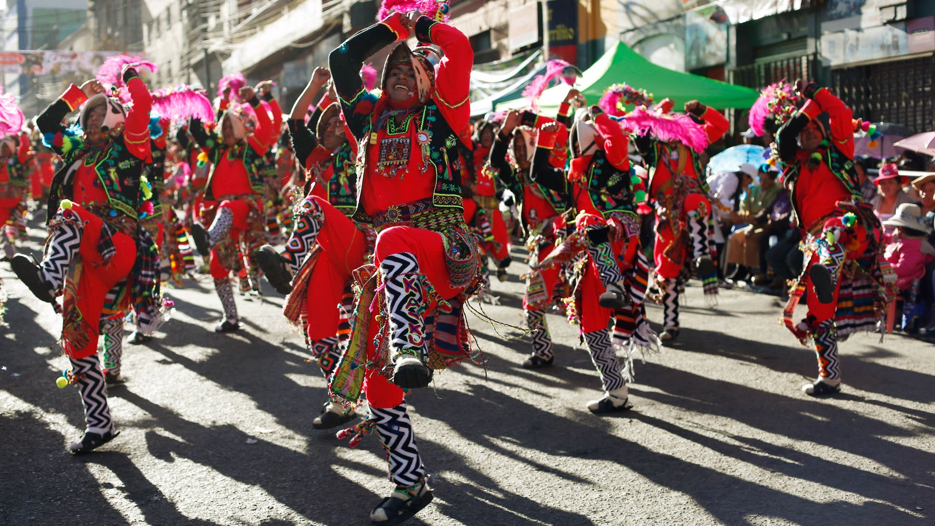Bolivia_Gran_Poder_Ph_Vros__3_