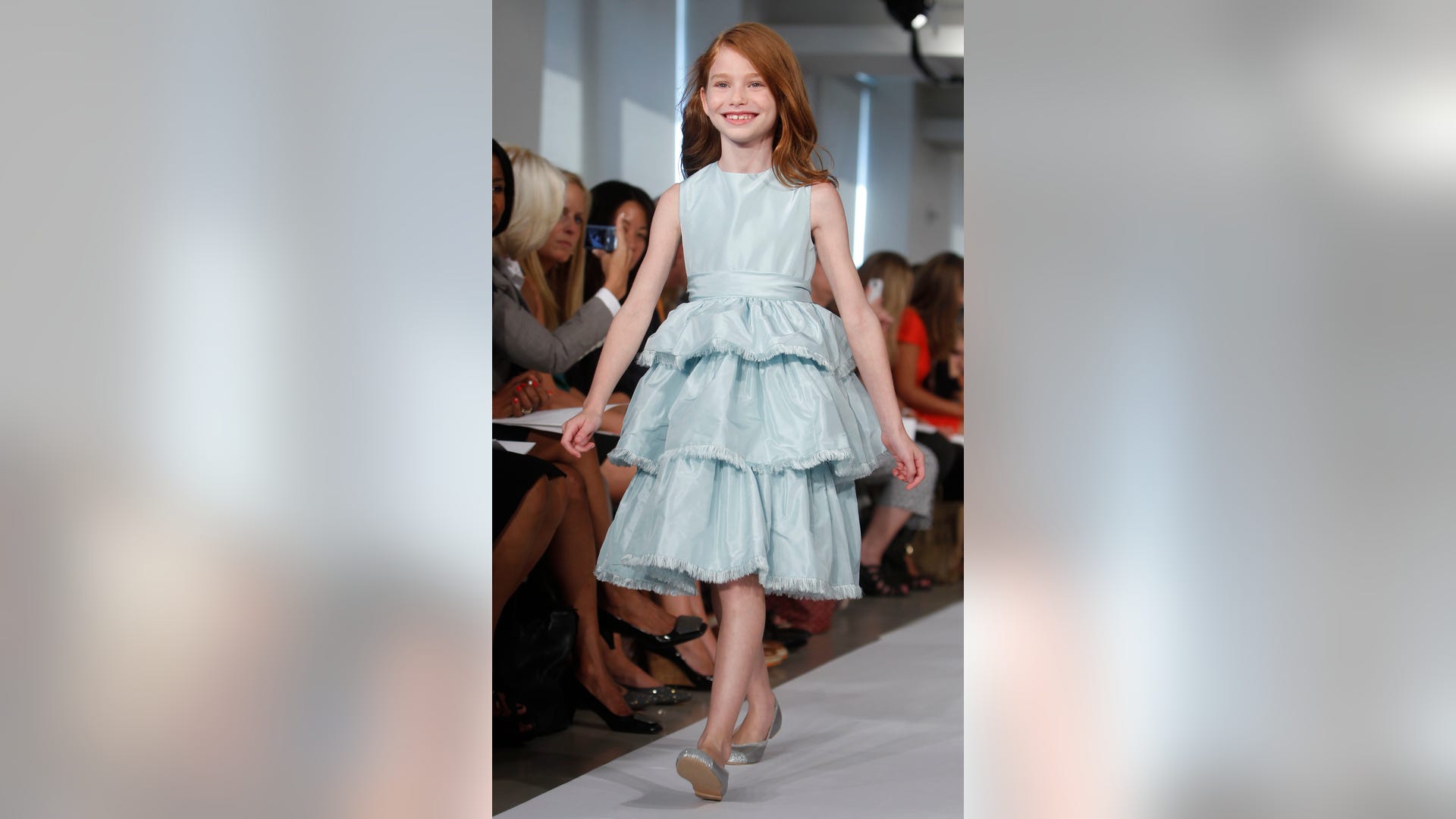 Fashion_Oscar_de_la_Renta_9