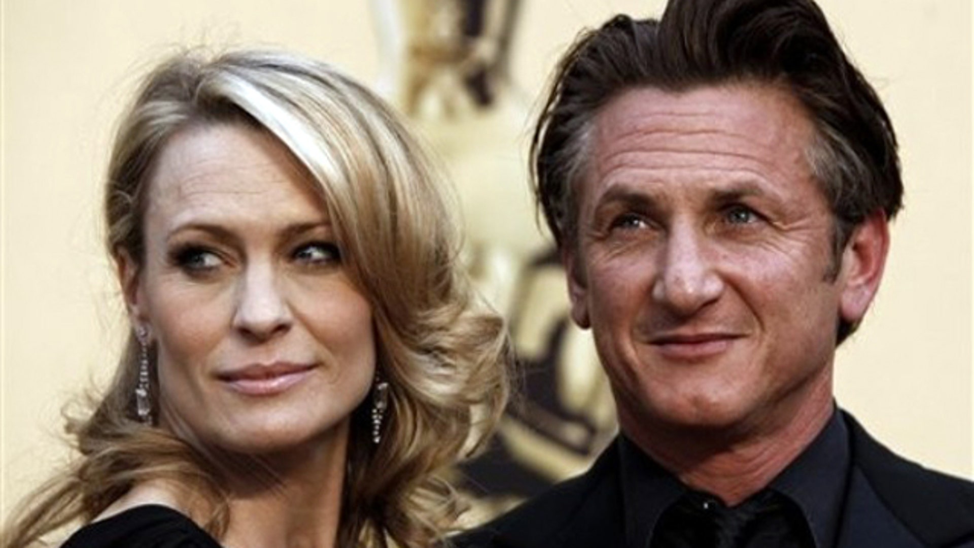Robin_Wright_Penn_and_Sean_Penn