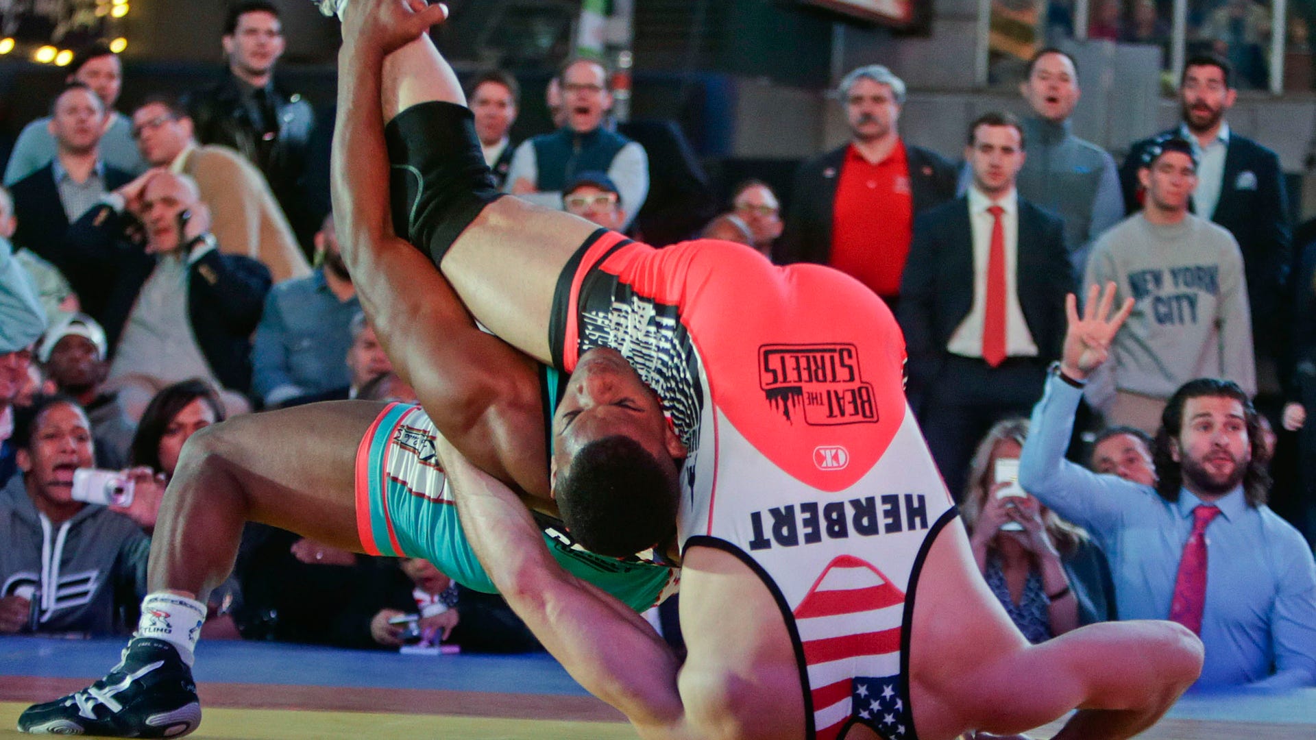 Times_Square_Wrestlin_Vros__4_
