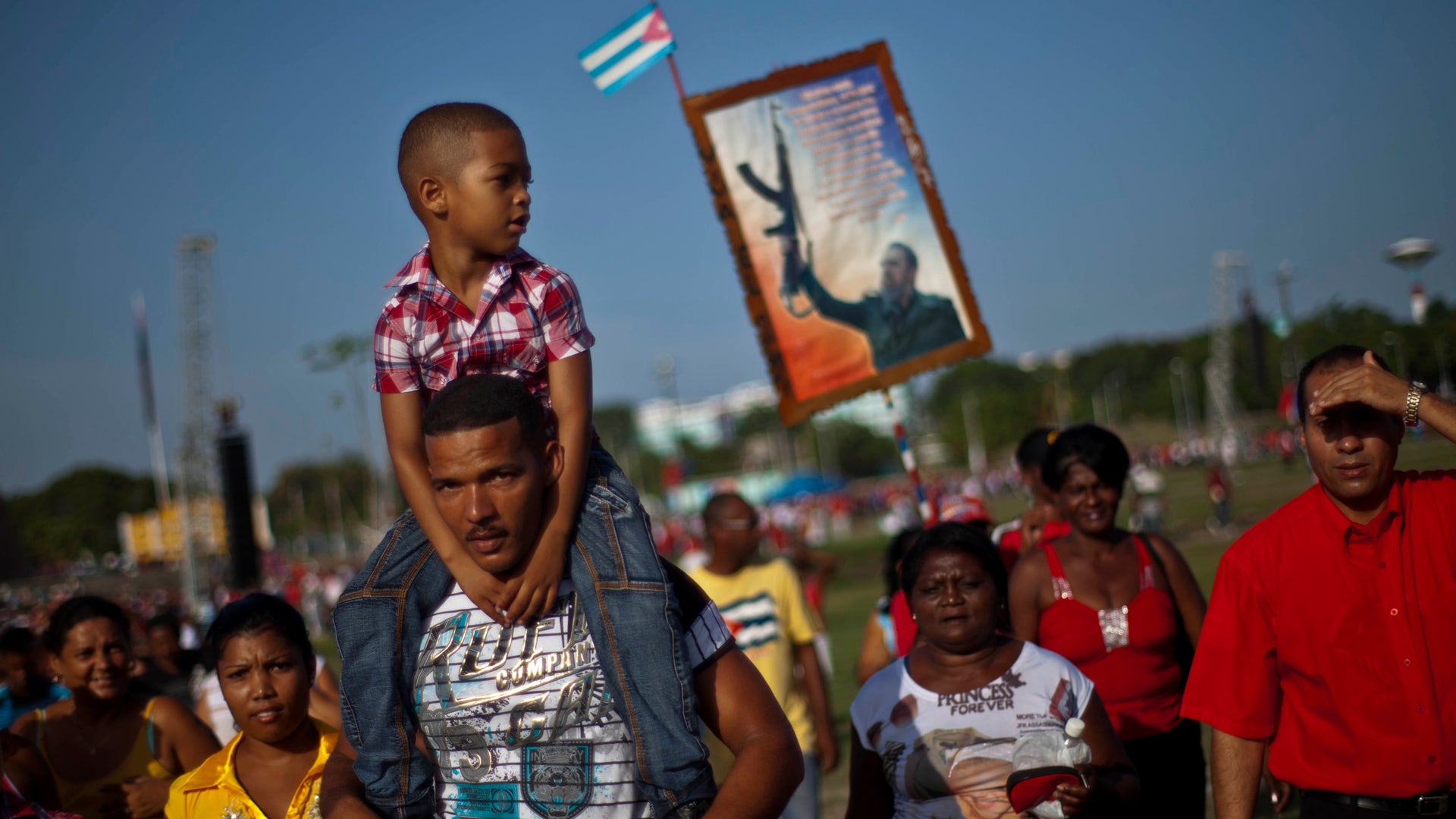 APTOPIX_Cuba_Revoluti_Grat__2_