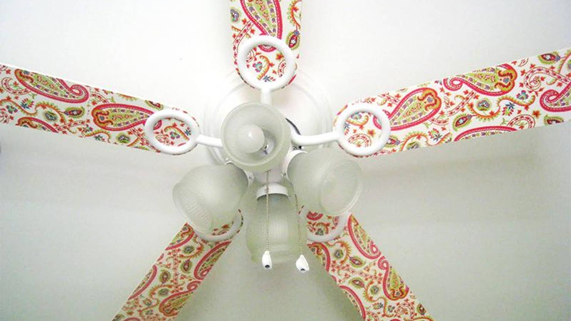 Ceiling Fan: