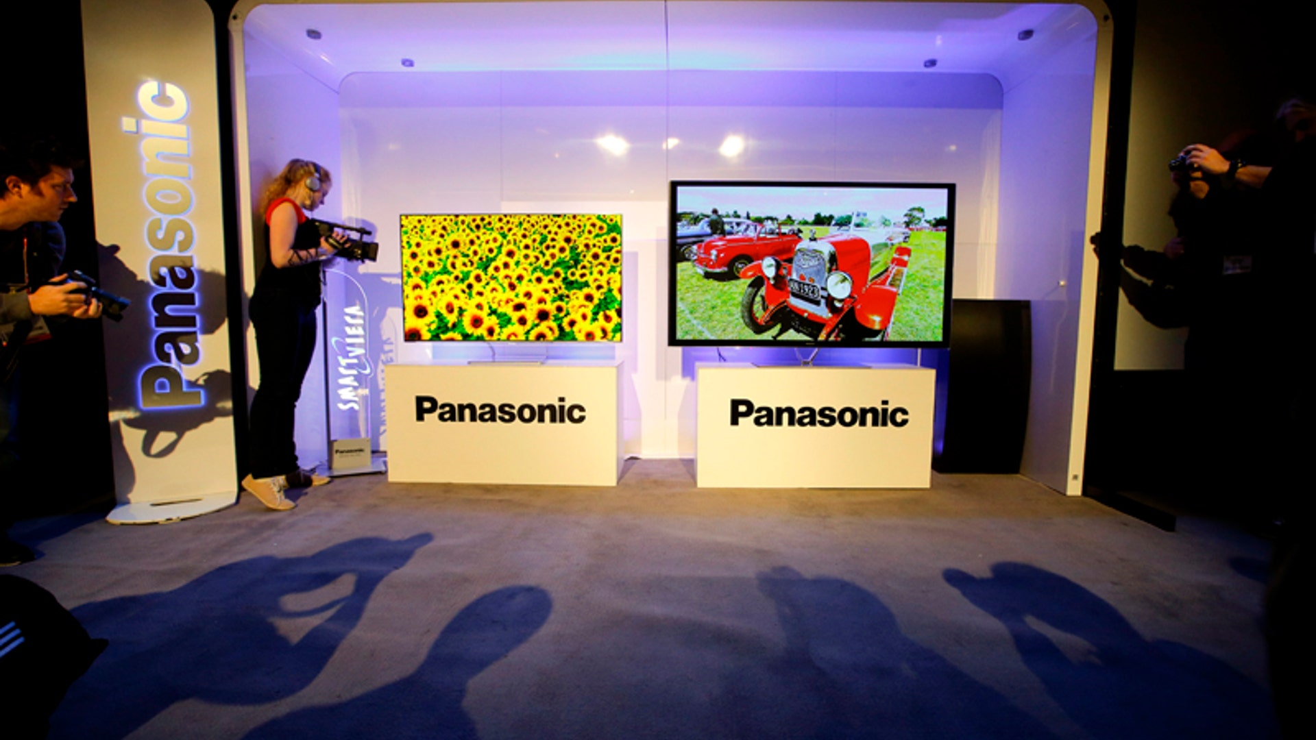 ces_panasonic_tv