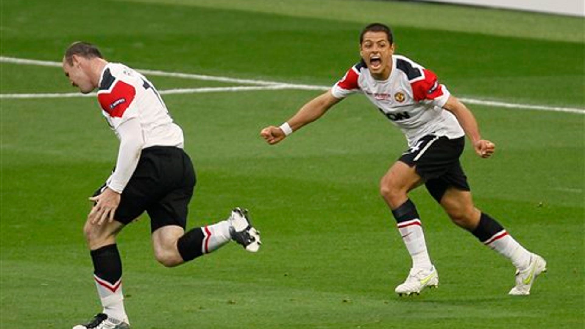 chicharito champions