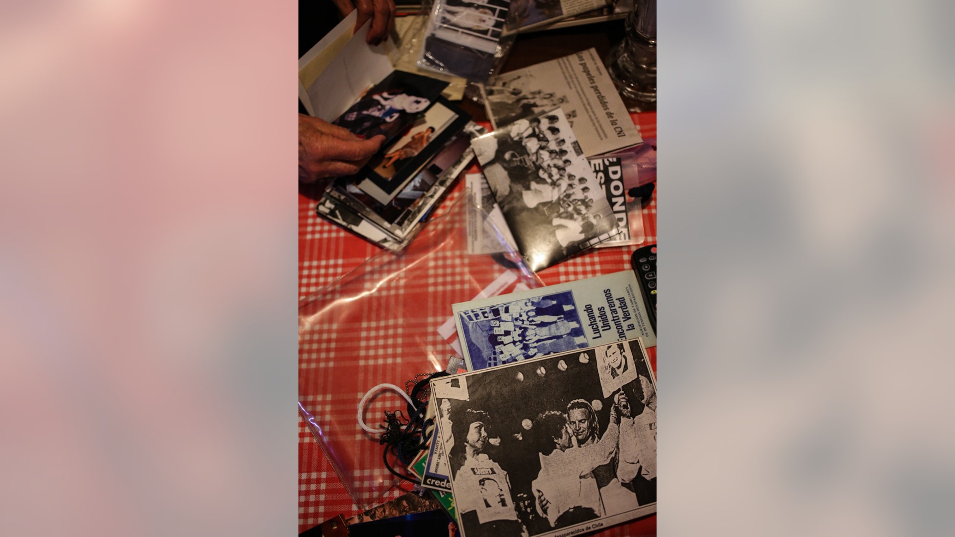 chile_dancing_alone__10_