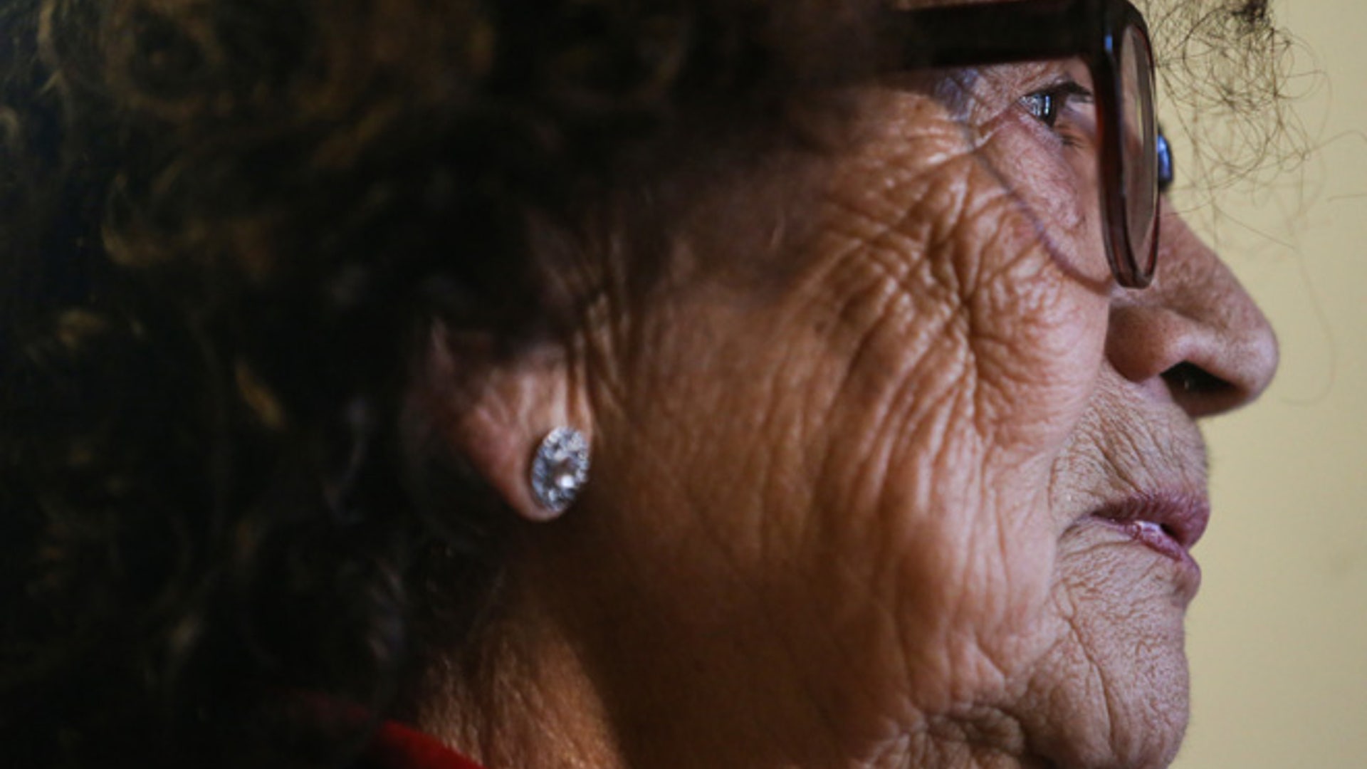 chile_dancing_alone__7_