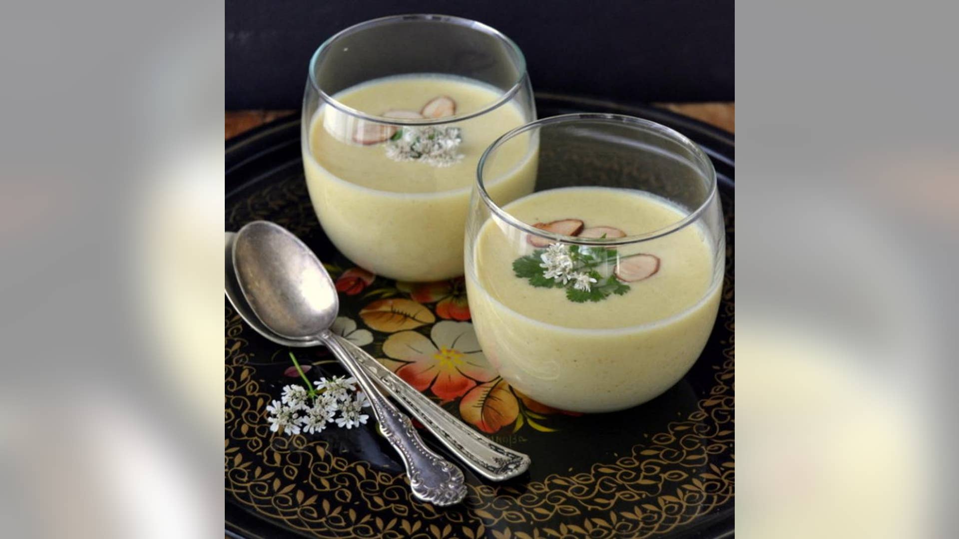 Chilled Cauliflower and Yogurt Soup