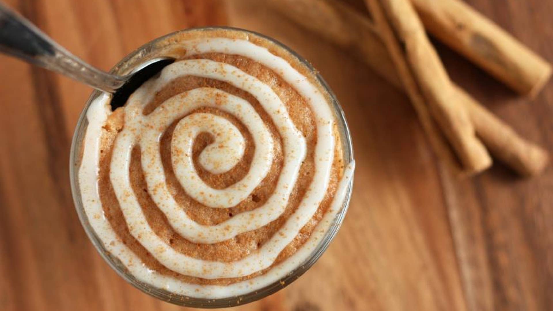 Cinnamon Roll Mug Cake