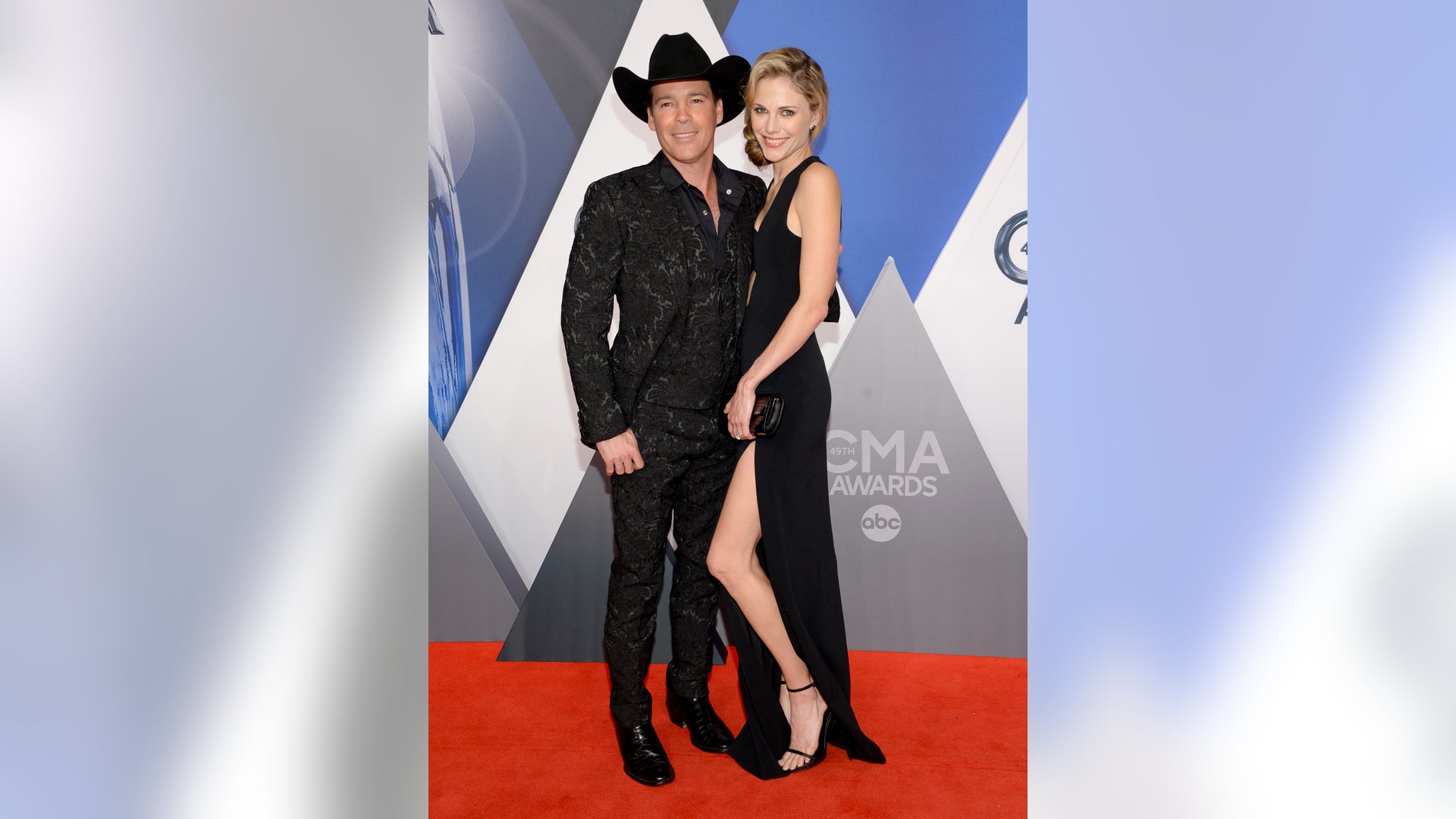 Clay Walker, left, and Jessica Walker 