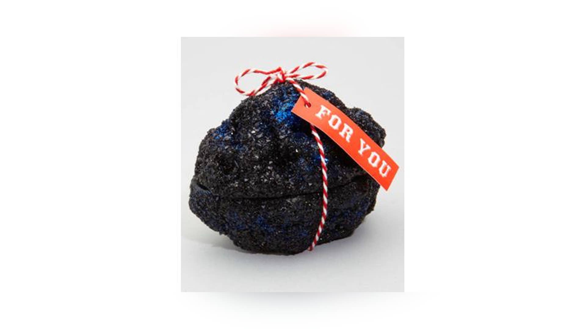 Lump Of Coal Cachette
