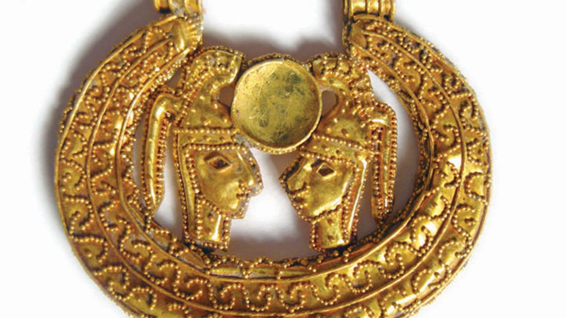 Crete: Iron-Age Priestesses