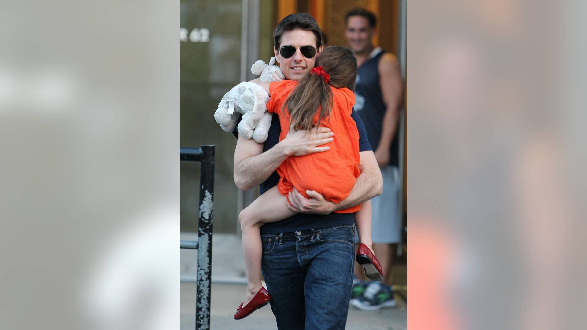 Tom Cruise and daughter Suri