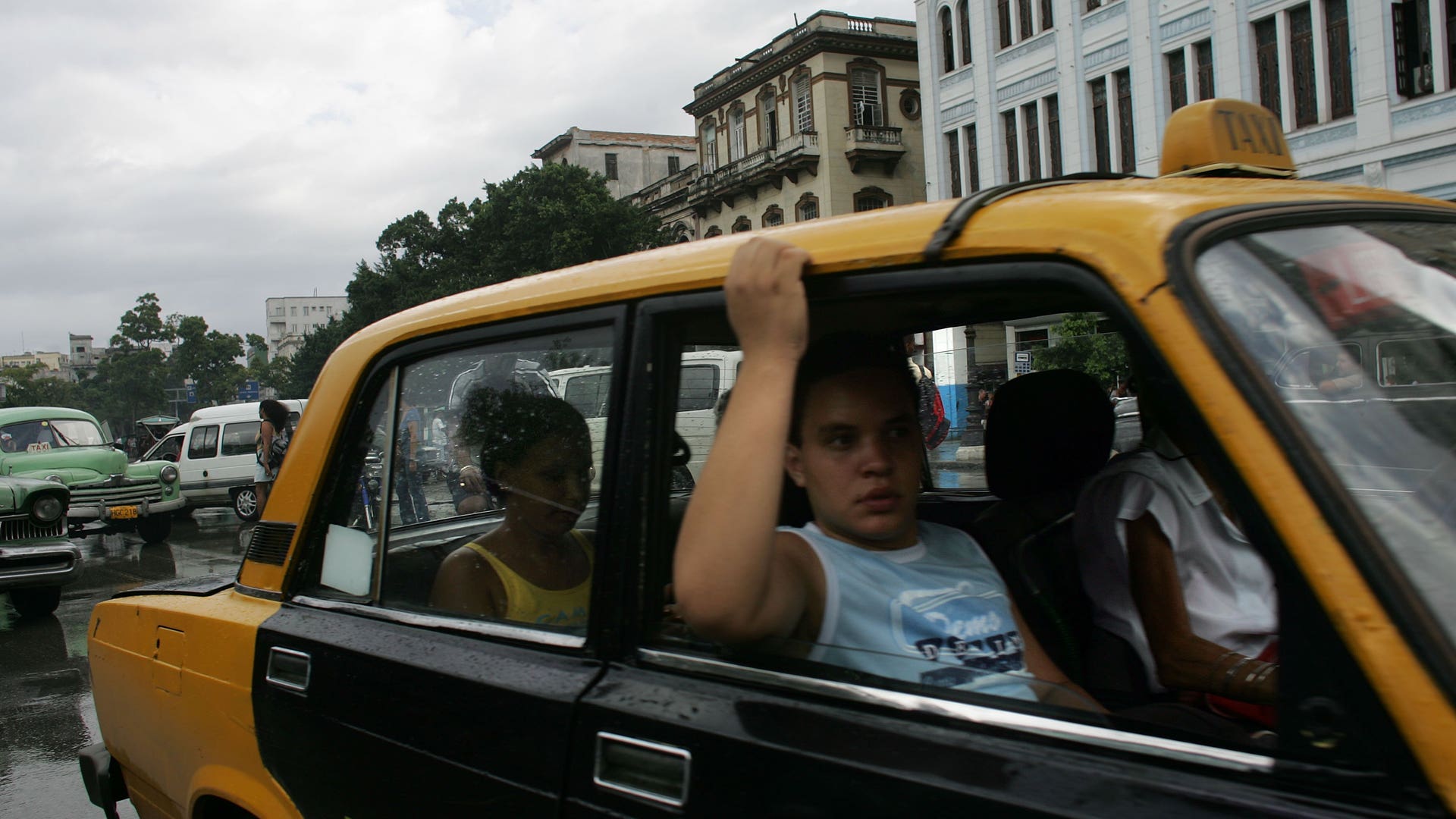 cuba_taxis_6