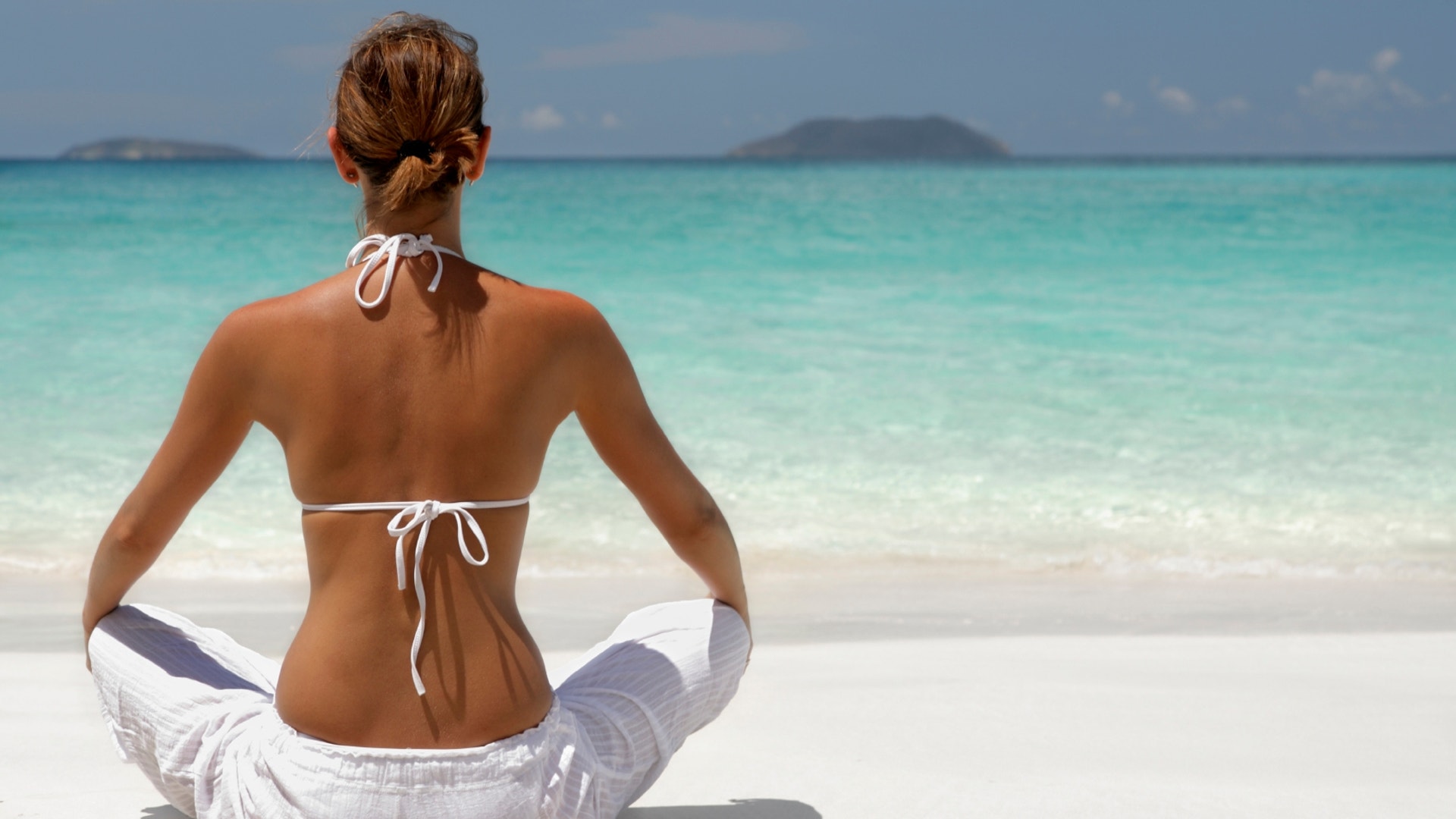 <b>Strike a Pose</b>