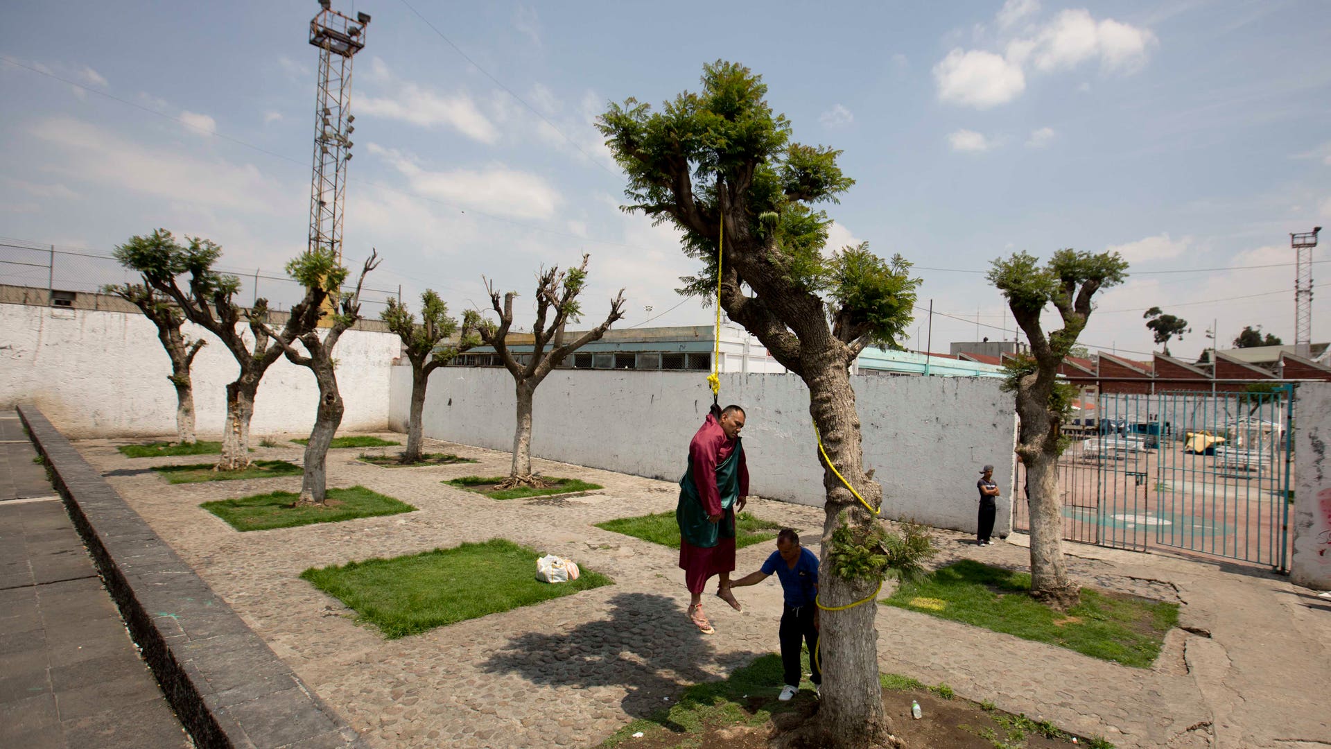 Good_Friday_LatAm__22_