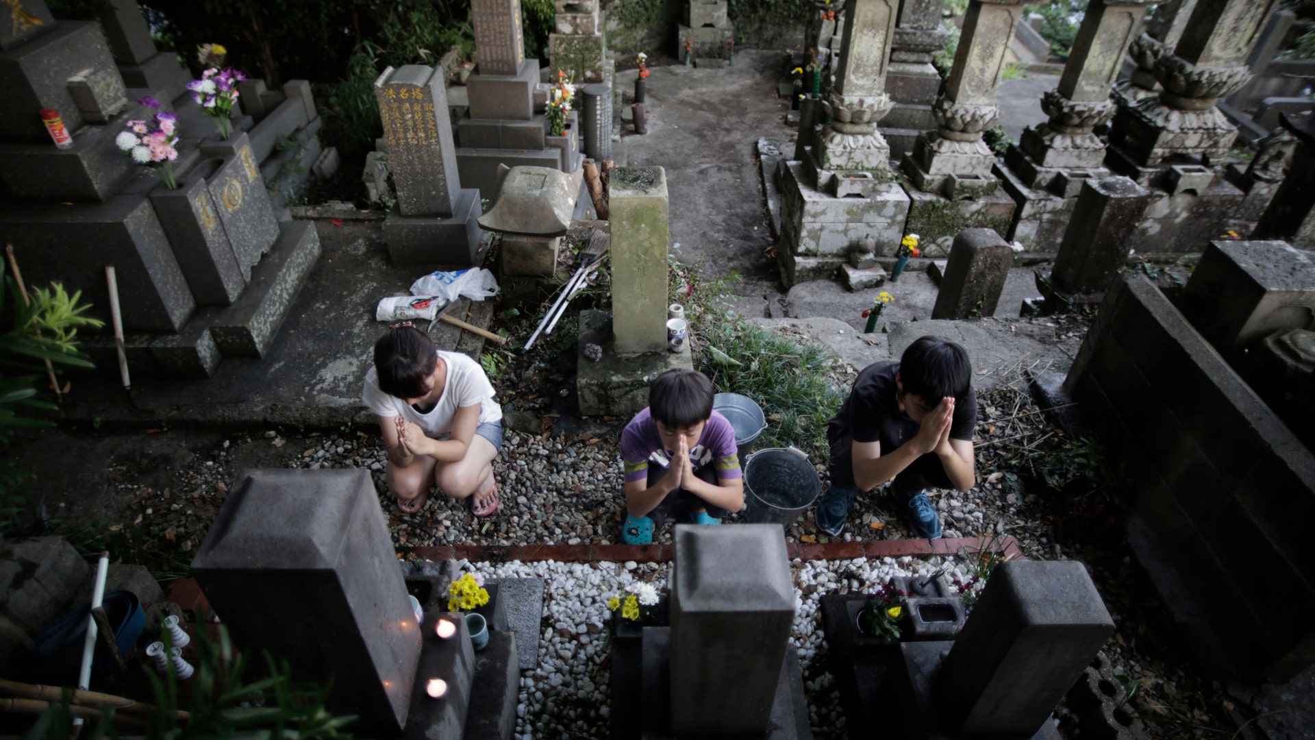 cemetery_overcrowding__14_