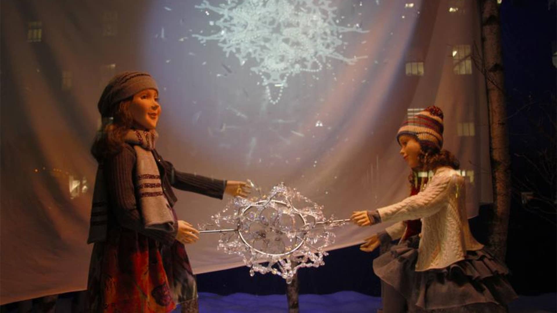 Saks Fifth Avenue (49th St. & 5th Ave.)