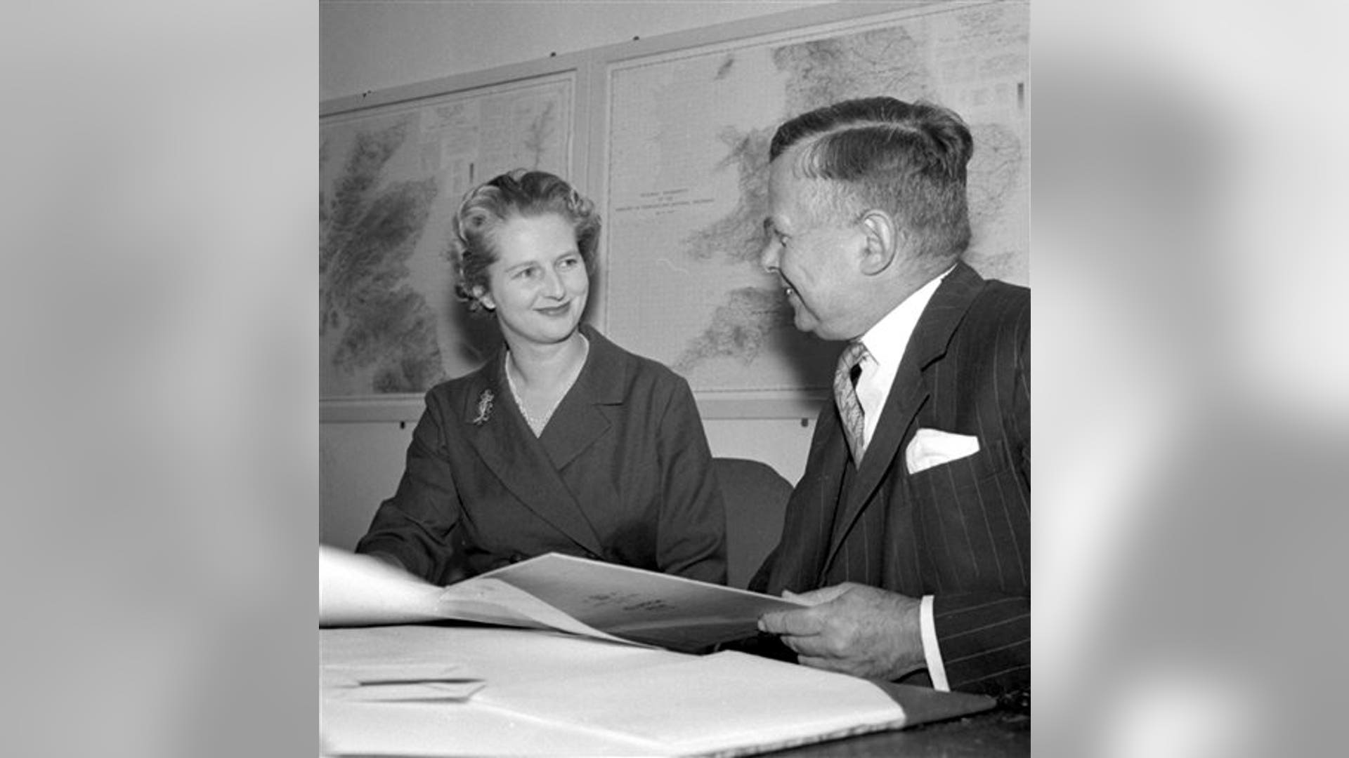 Margaret_Thatcher_12