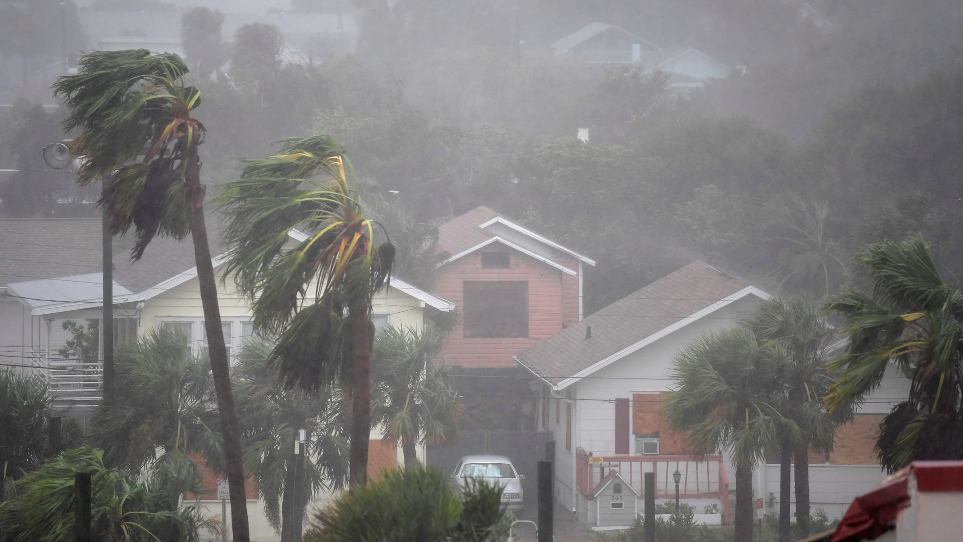Hurricane Matthew ravages homes