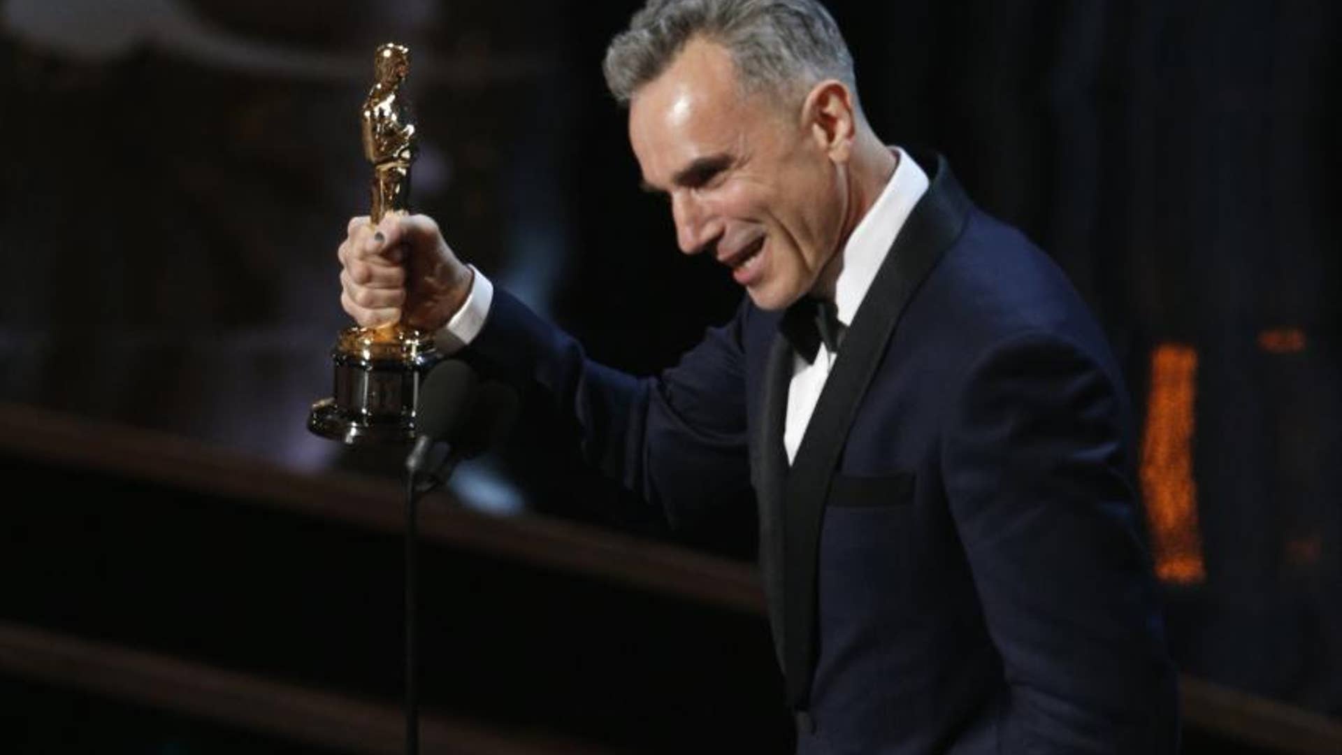 Daniel Day-Lewis: Woodworking, Cobbling Shoes