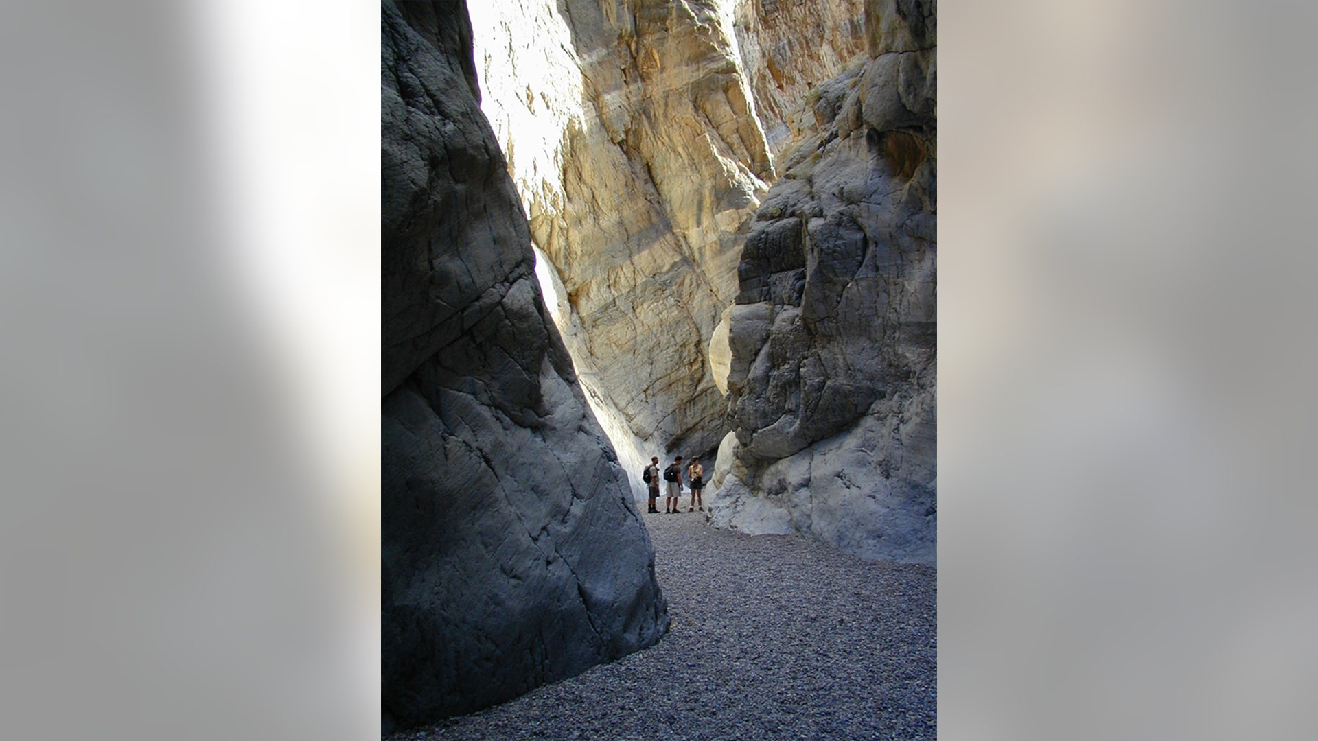death_valley_canyons