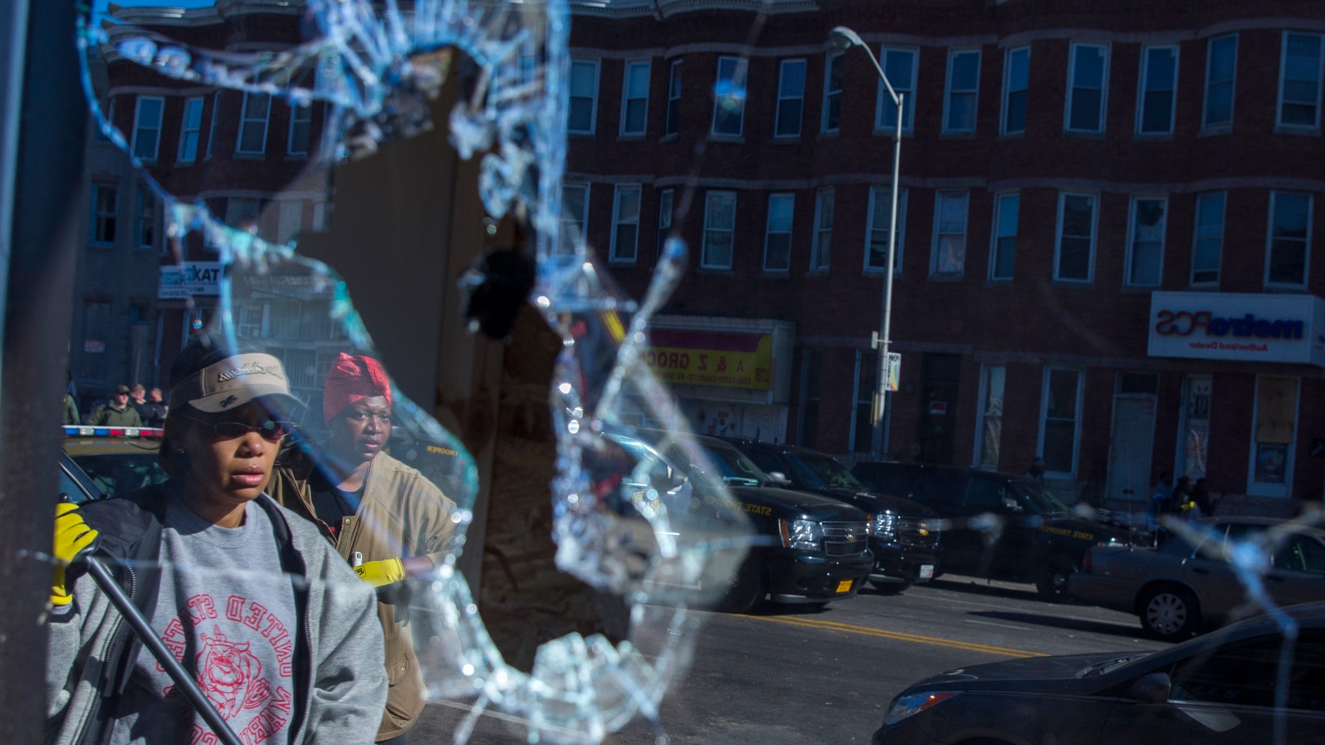 Baltimore_Riots_Latino__35_