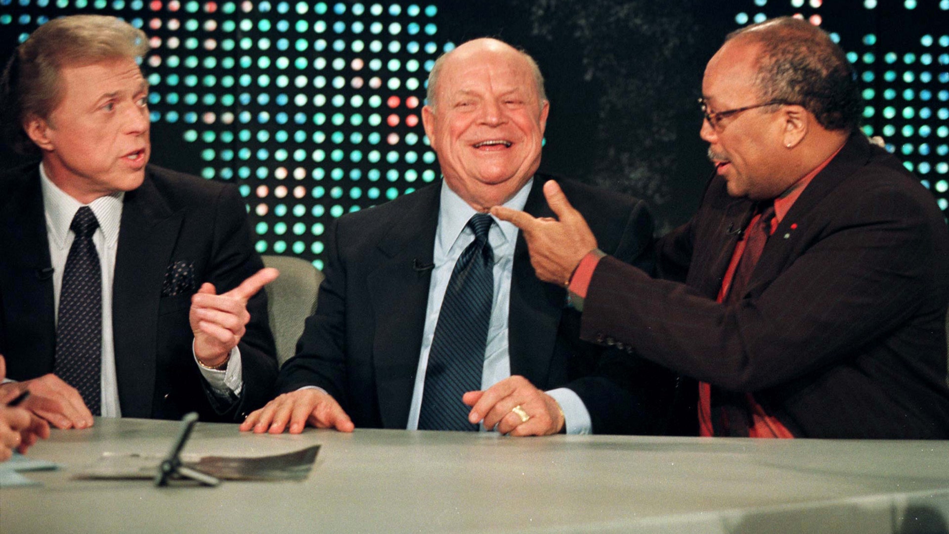 Singer Steve Lawrence, comedian Don Rickles and record producer Quincy Jones (L-R) talk during a break on the talk show 