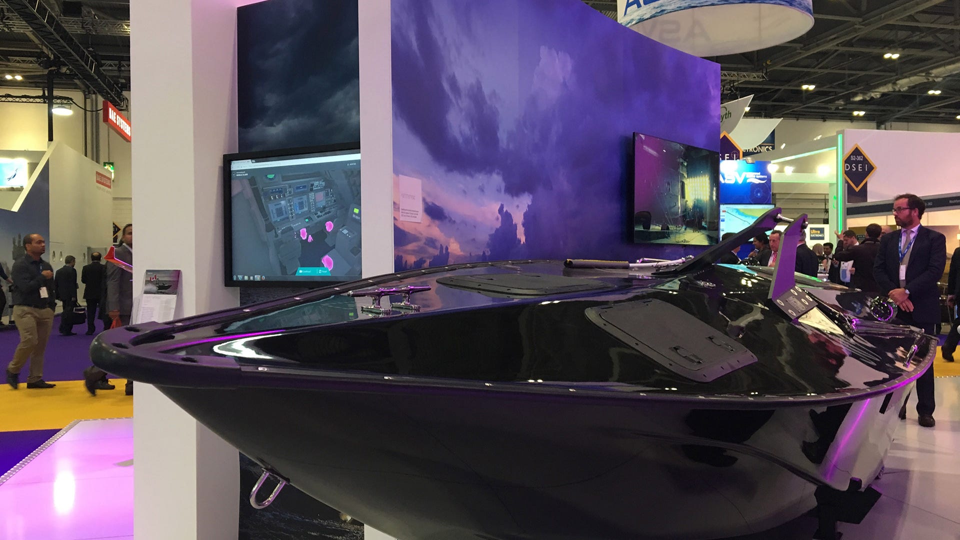 Seven warships, from the Royal Navy and international allies, sailed up the River Thames to participate in the event.