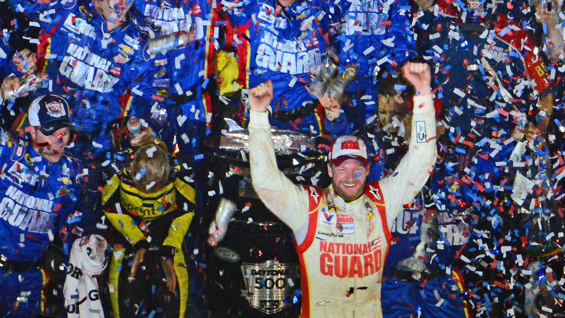 Dale Earnhardt Jr.'s NASCAR Finale | Fox News, image size:1920x1080