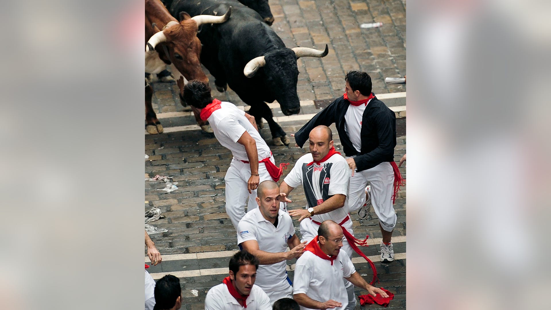 Running_of_the_bulls_13