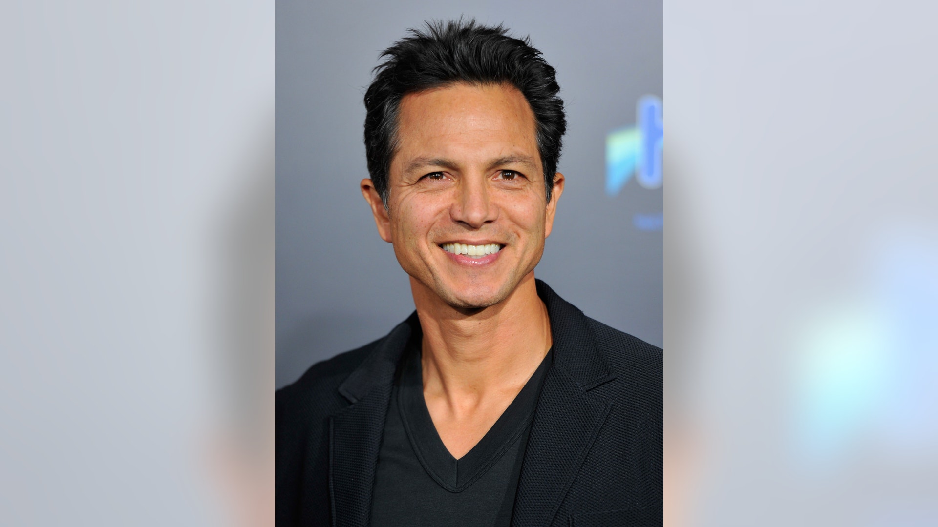 Benjamin_Bratt_fnl