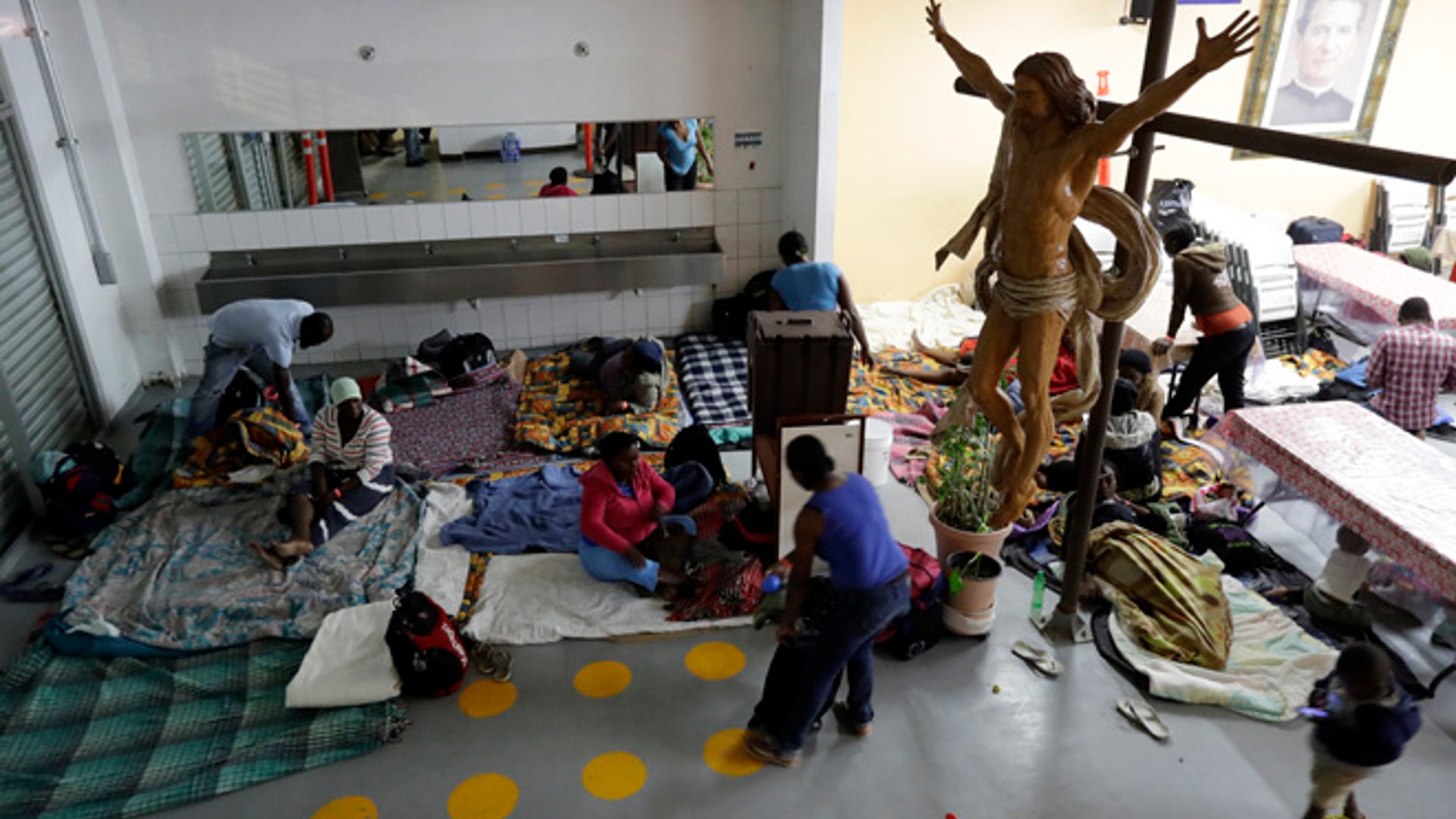 Mexico_US_Haitian_Mig_Garc_12_