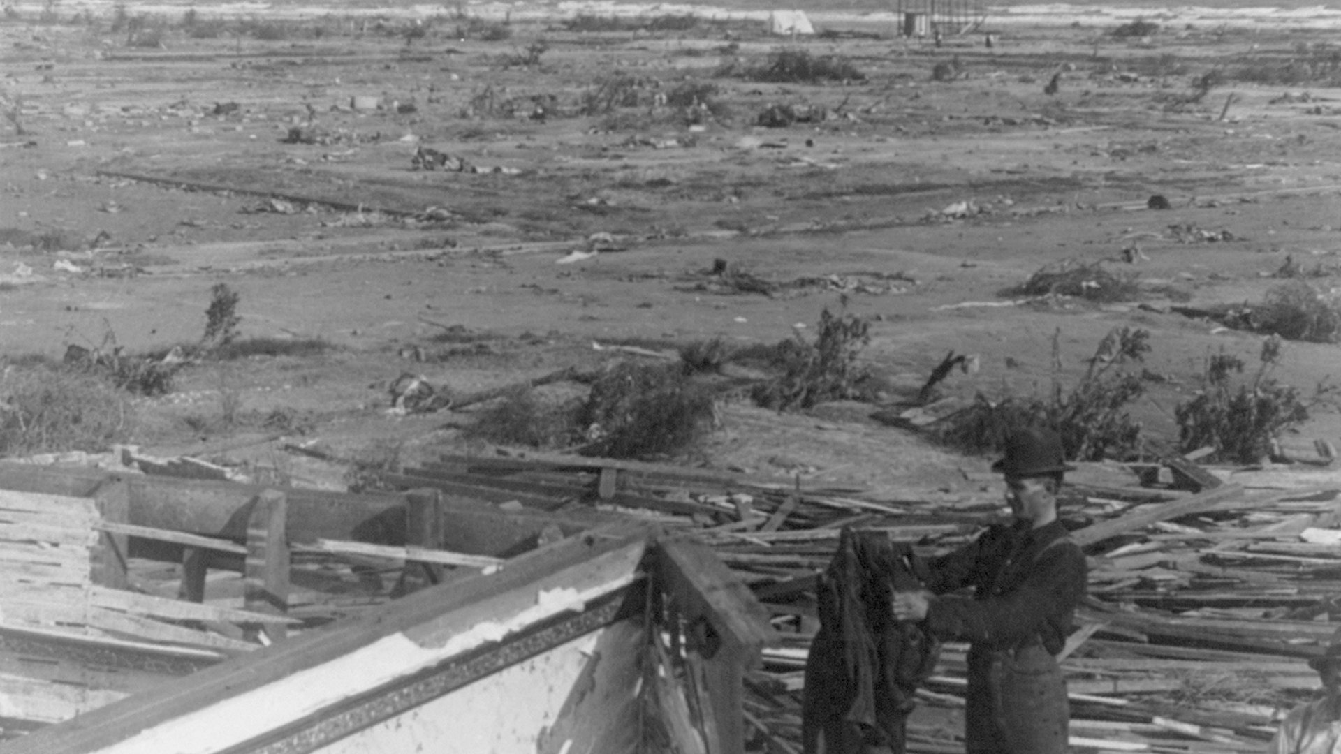 Looking toward the gulf showing space swept clean by the tornado's might, Galveston, Texas, 1900