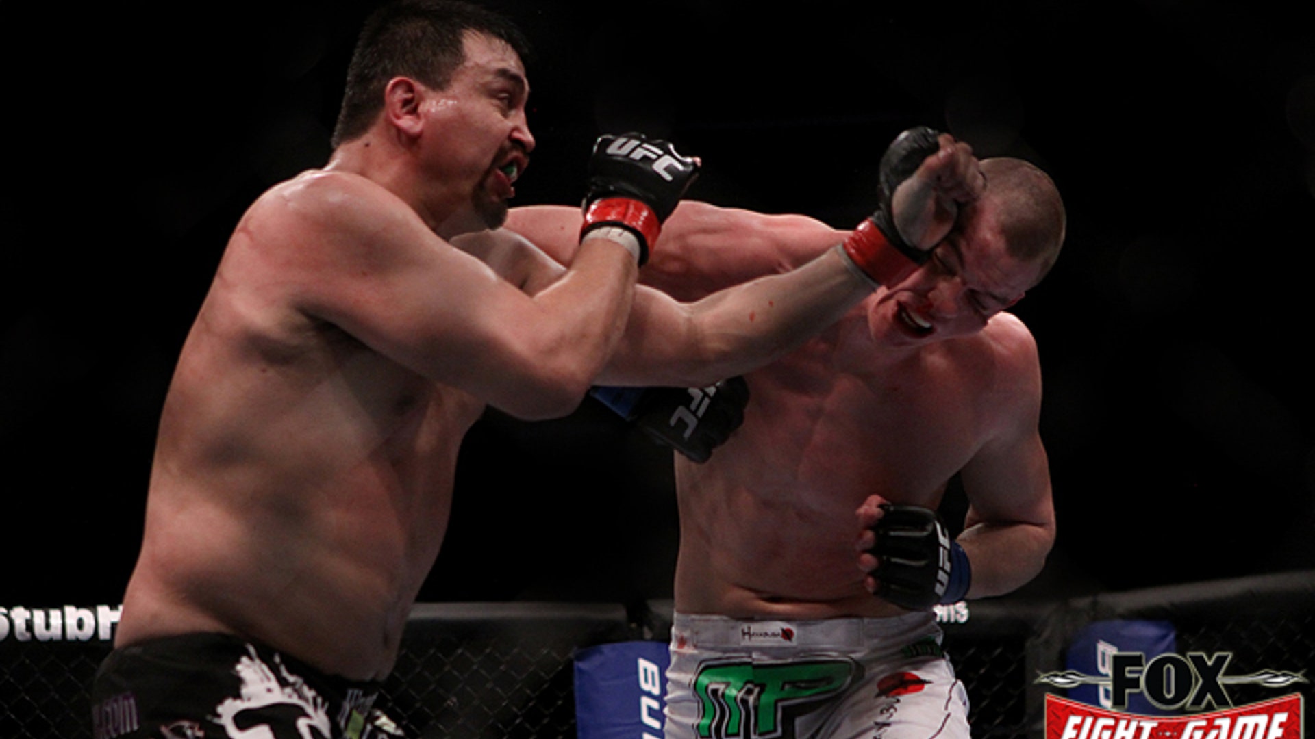 UFC 107: Struve vs. Buentello