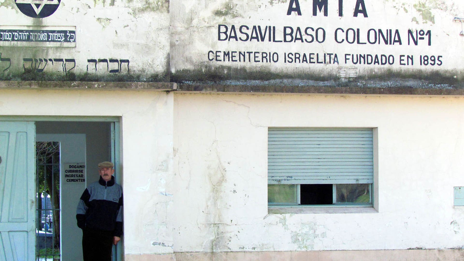 basavilbaso_cemetary__4_