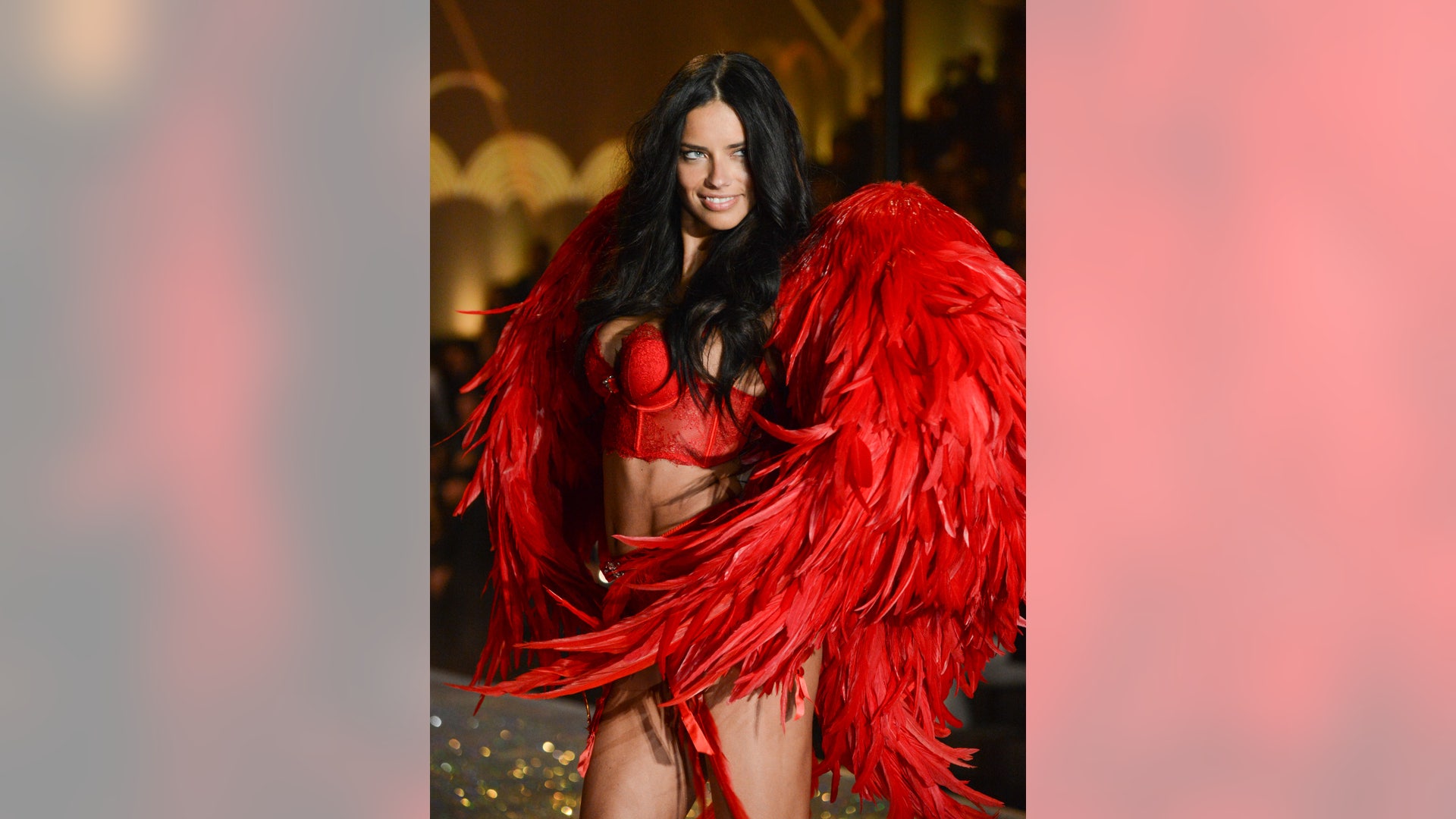 Victoria_s_Secret_2013_Latino__16_