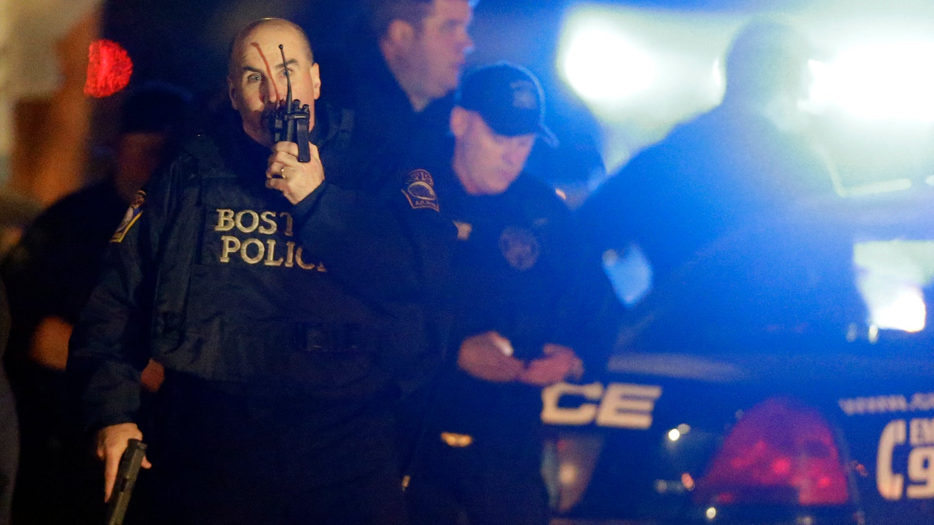 Police_Converge_Mass_Vros__11_