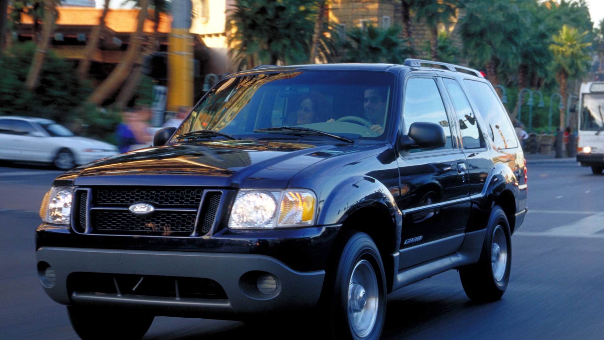 #6 Ford Explorer 2wd