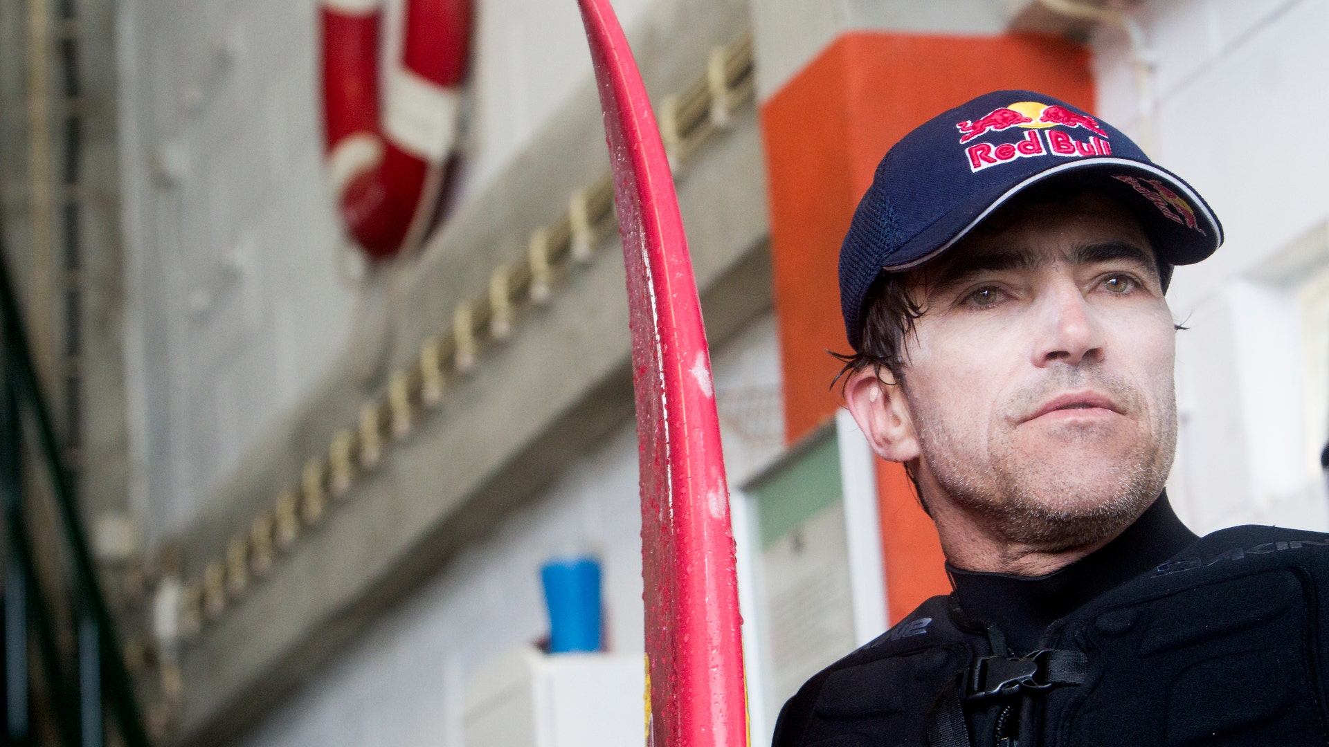 Red_Bull_Surfing__4_