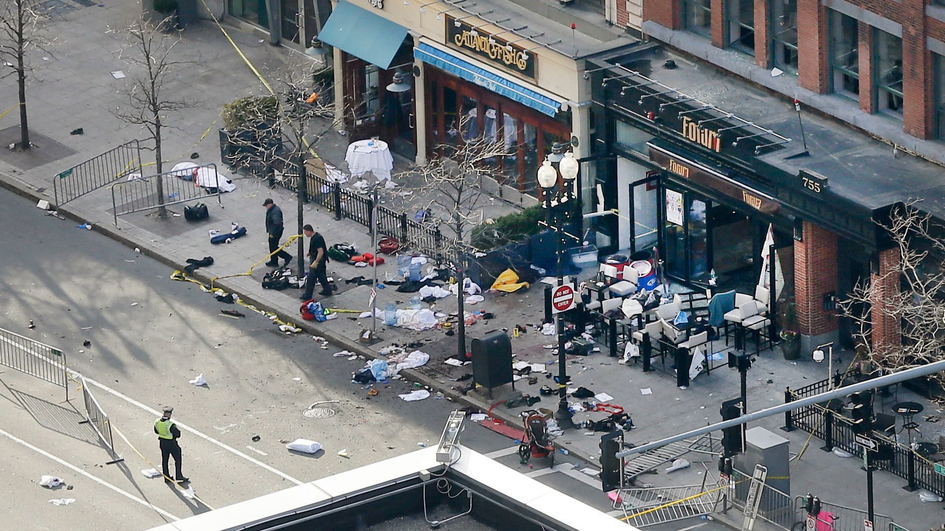 Boston_Marathon_Explosion_10