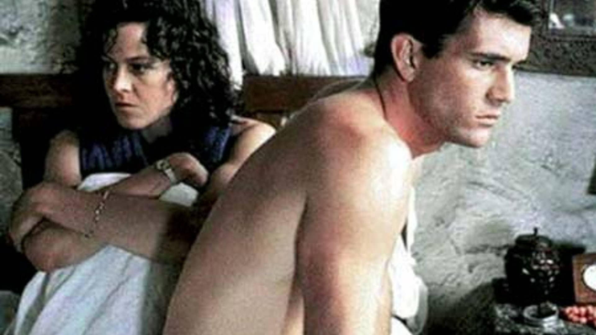Mel Gibson and Sigourney Weaver