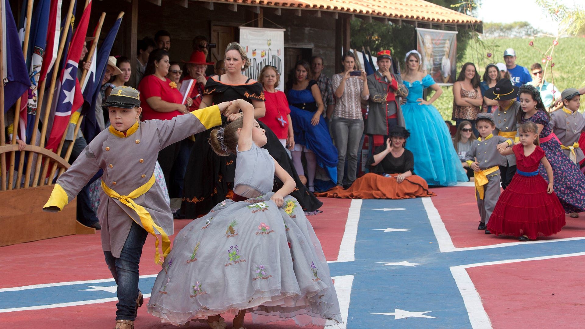 Brazil_Conferdate_Town__8_