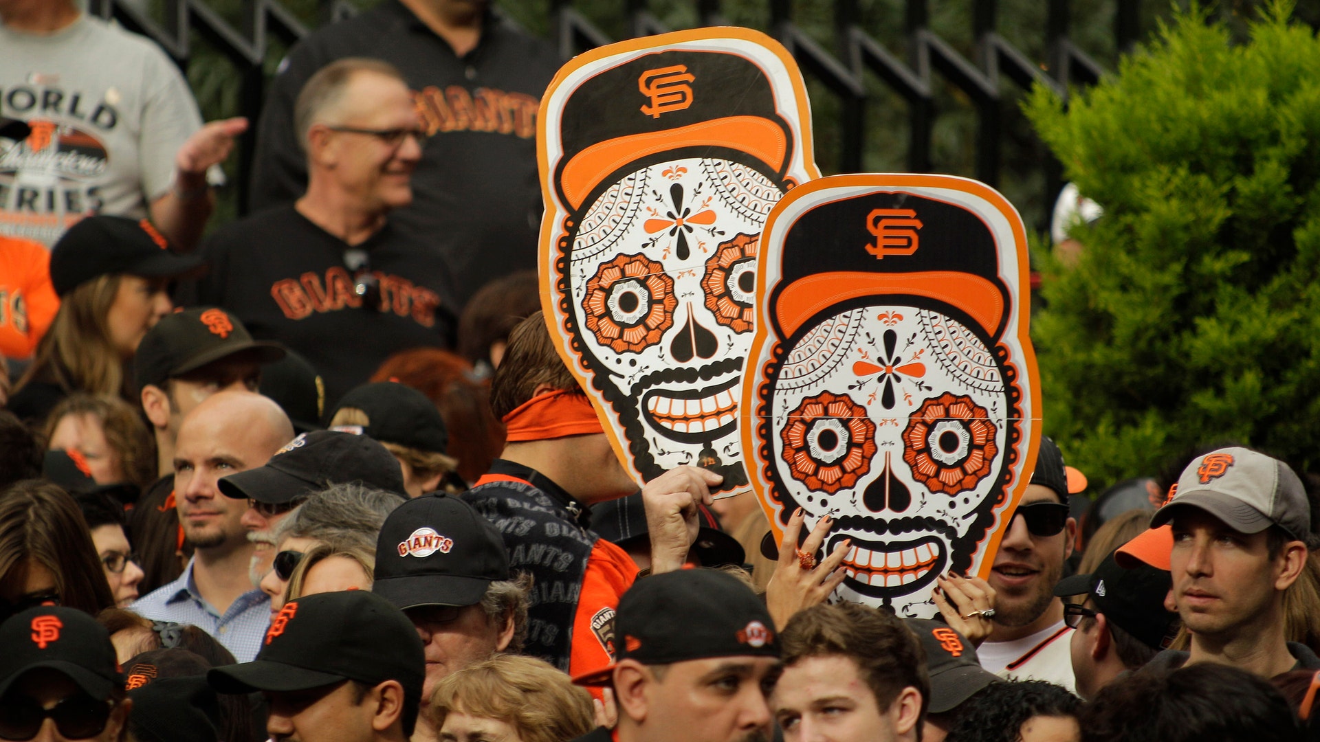 San Francisco Giants World Series Victory Celebration: Photo Slideshow