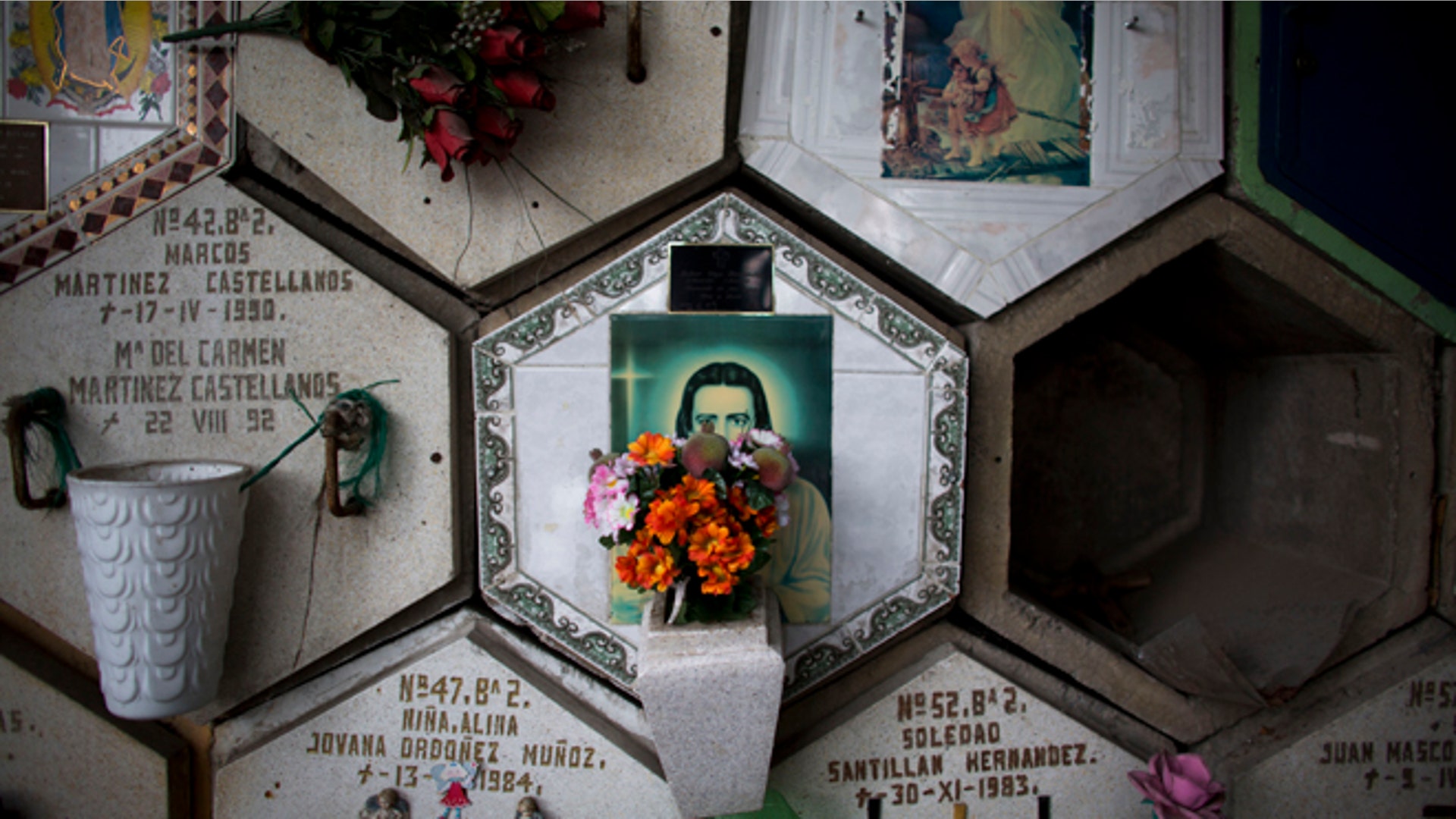 Mexico_City_cemeteries_top2