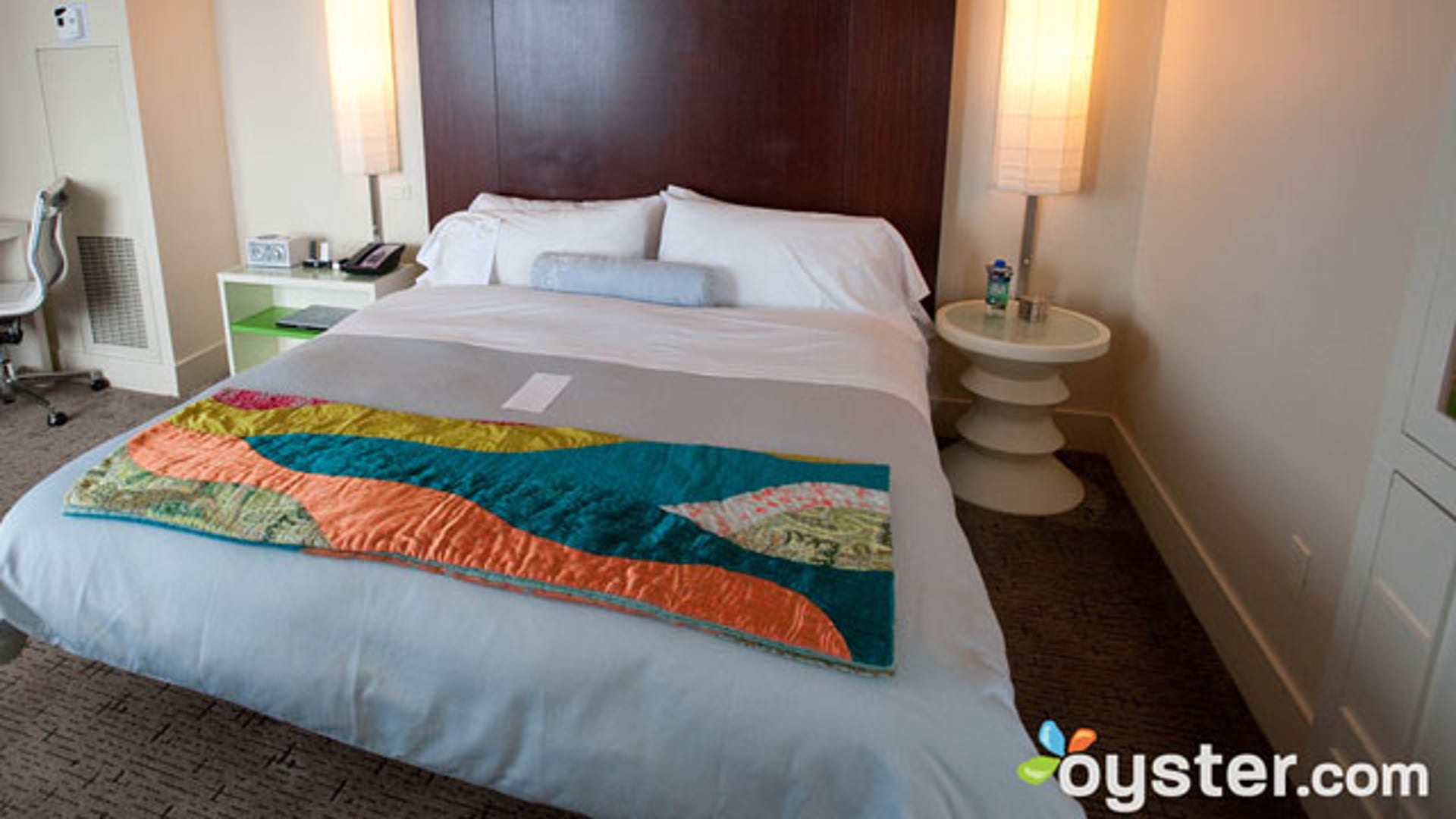 fabulous_room_w_san_francisco_v507955_1152